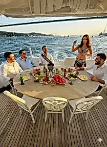 Turlar 5 Damat bekarlığa veda