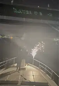 Lazerle Evlenme Teklifi